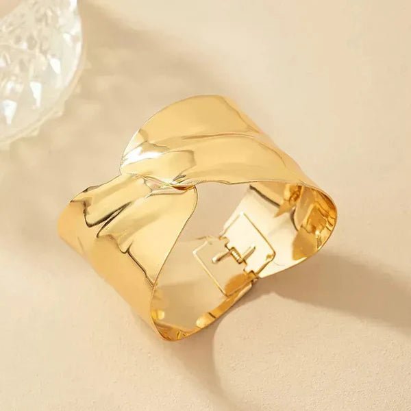 18k Gold-Plated Bangle-Style Cuff Bracelet For Women And Girls
