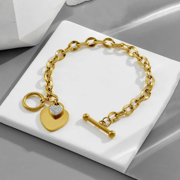 18k Gold-Plated Anti Tarnish Heart Themed Charm Bracelet