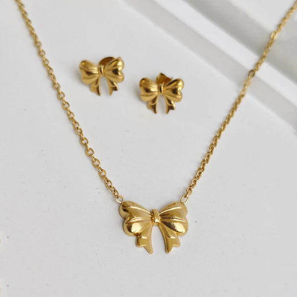 18k Gold Plated Anti Tarnish Bow Themed Jewellery Set (earrings, necklace & ring)