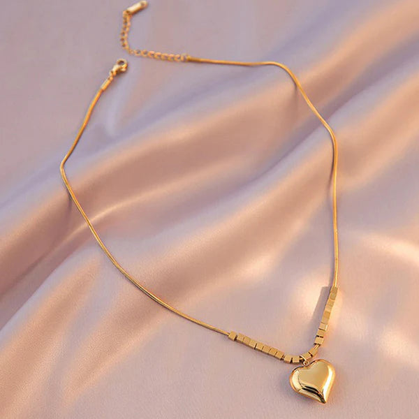 18k gold plated heart theme pendant necklace