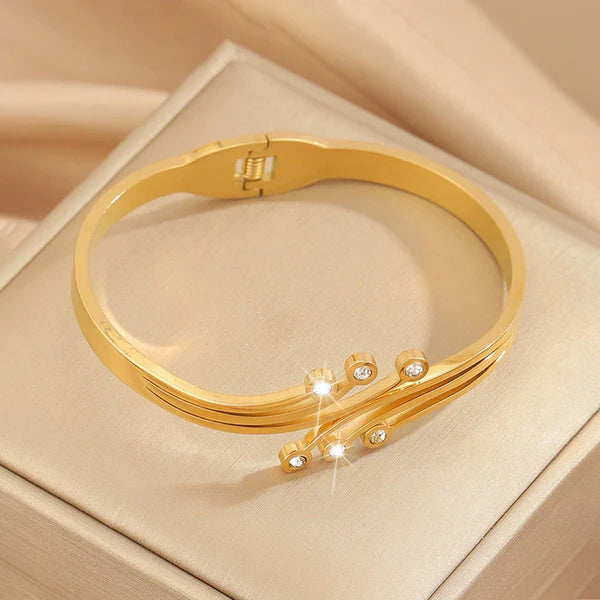 18k gold plated Anti Tarnish Geometric Bracelet