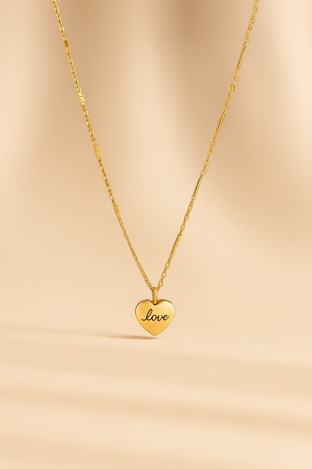 18k gold plated heart pendant necklace